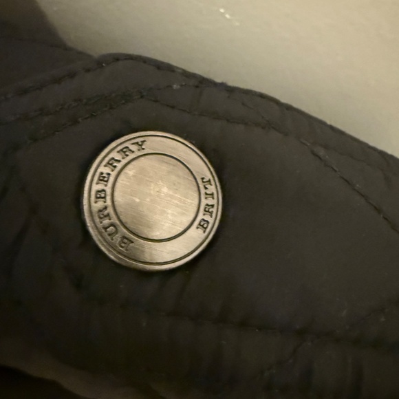 Burberry Brit Puffer Jacket in Black, size Medium - Picture 3 of 14